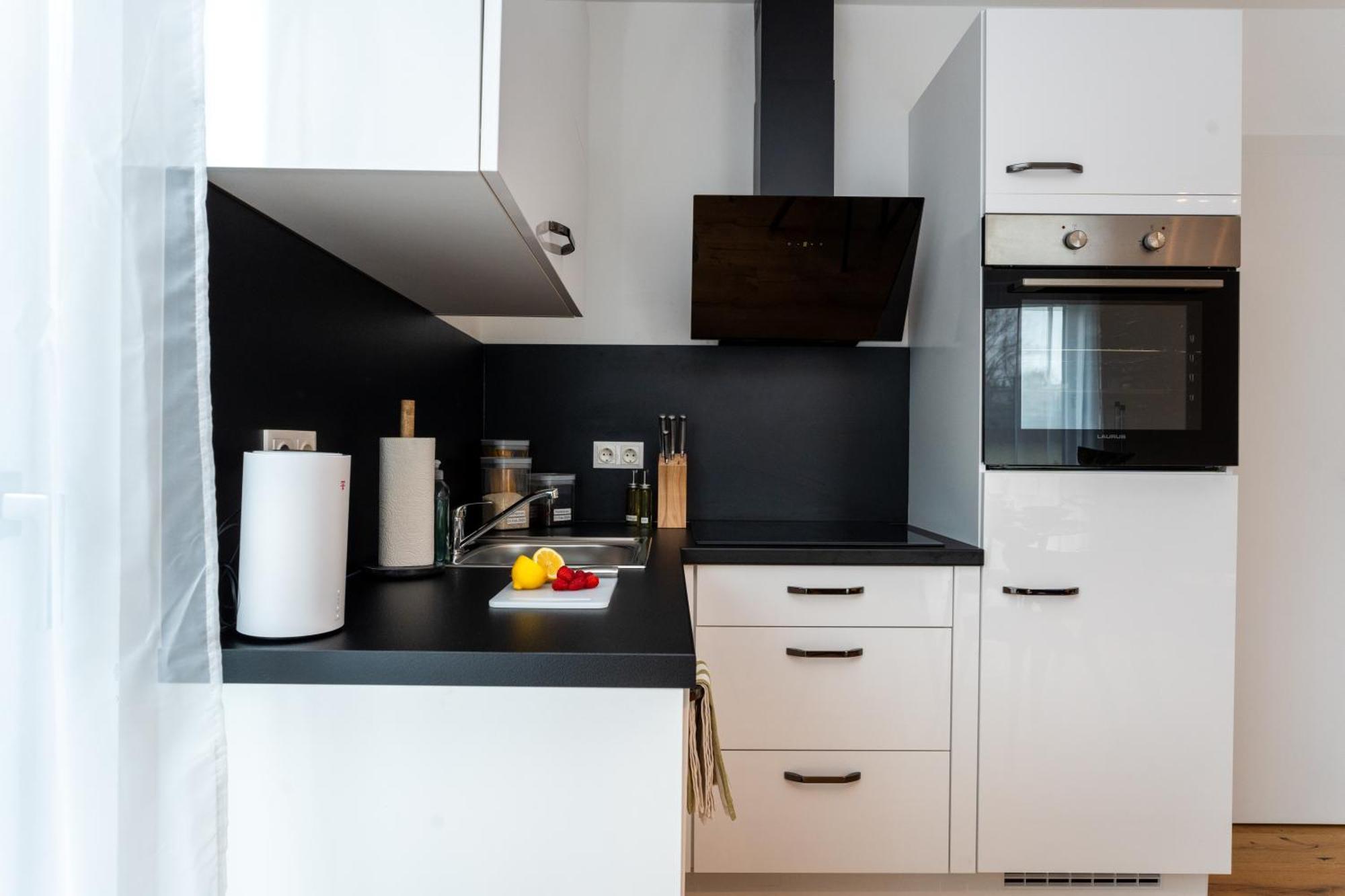 Noblenest: Terrasse - Netflix - Kaffee Apartment Vienna Exterior photo