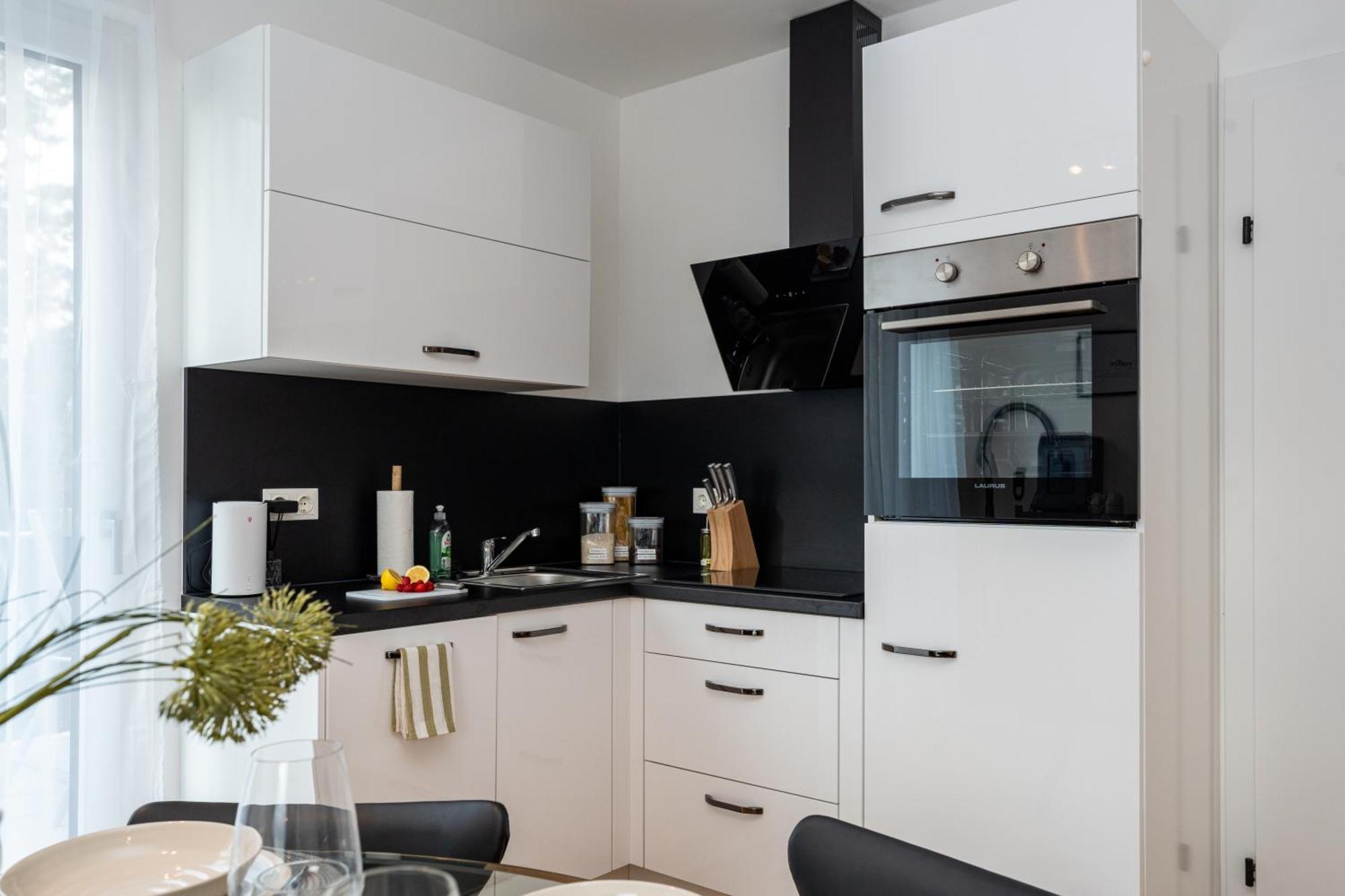 Noblenest: Terrasse - Netflix - Kaffee Apartment Vienna Exterior photo
